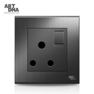 15A 3 Round Pin Switched Socket